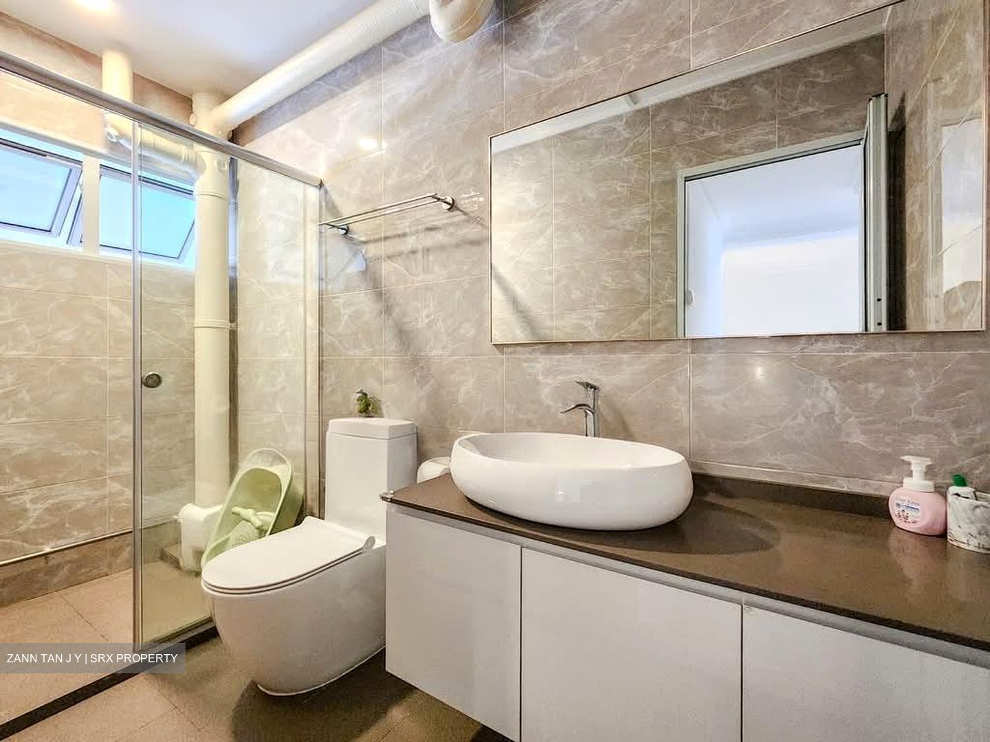 Blk 446 Hougang Avenue 8 (Hougang), HDB Executive #554555221